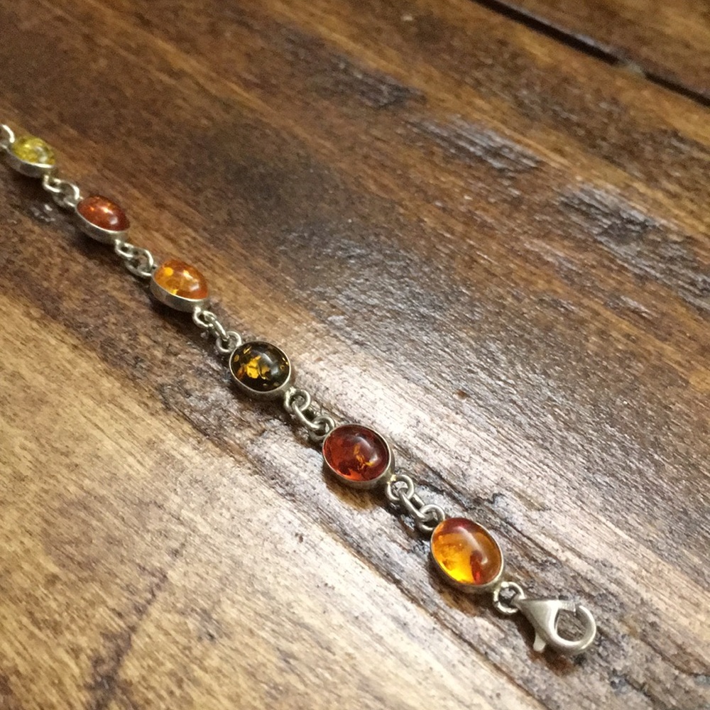 NEW AMBER BRACELET - Picture 6 of 6